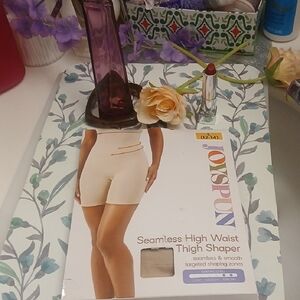 Joyspun Seamless High Waist Thigh Shaper - Cream